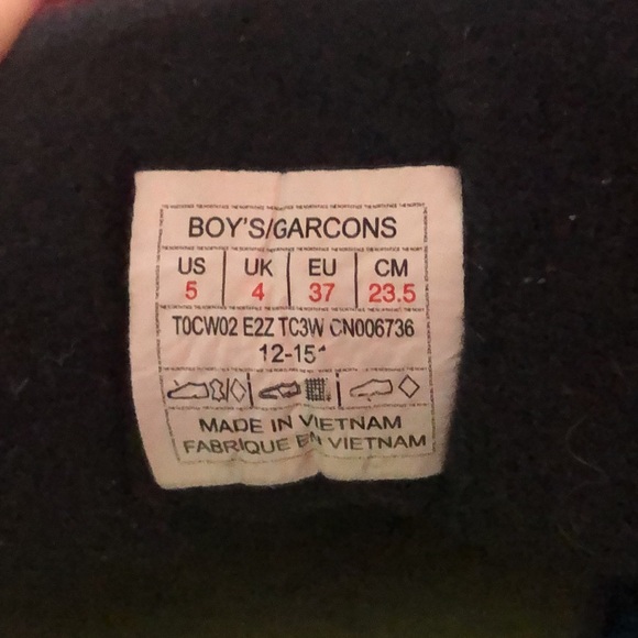 Boys size US5/ EU37 the north face light weight shoe in turquoise & lime green. - Picture 5 of 5